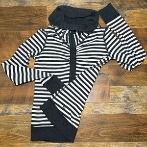 Reversible Lululemon Pullover Black/Grey Hoodie Striped Collar size 6